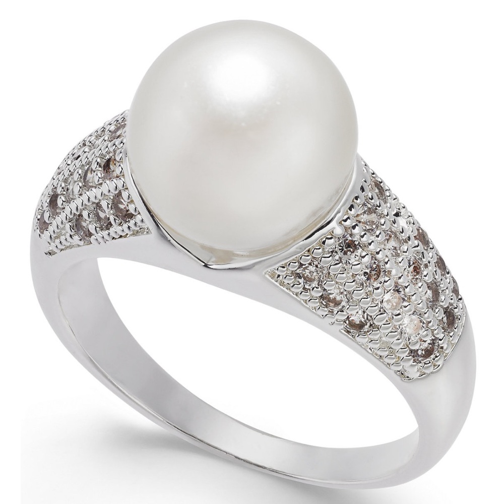 NWT Charter Club
Fine Silver Plate Pavé & Imitation Pearl Ring.